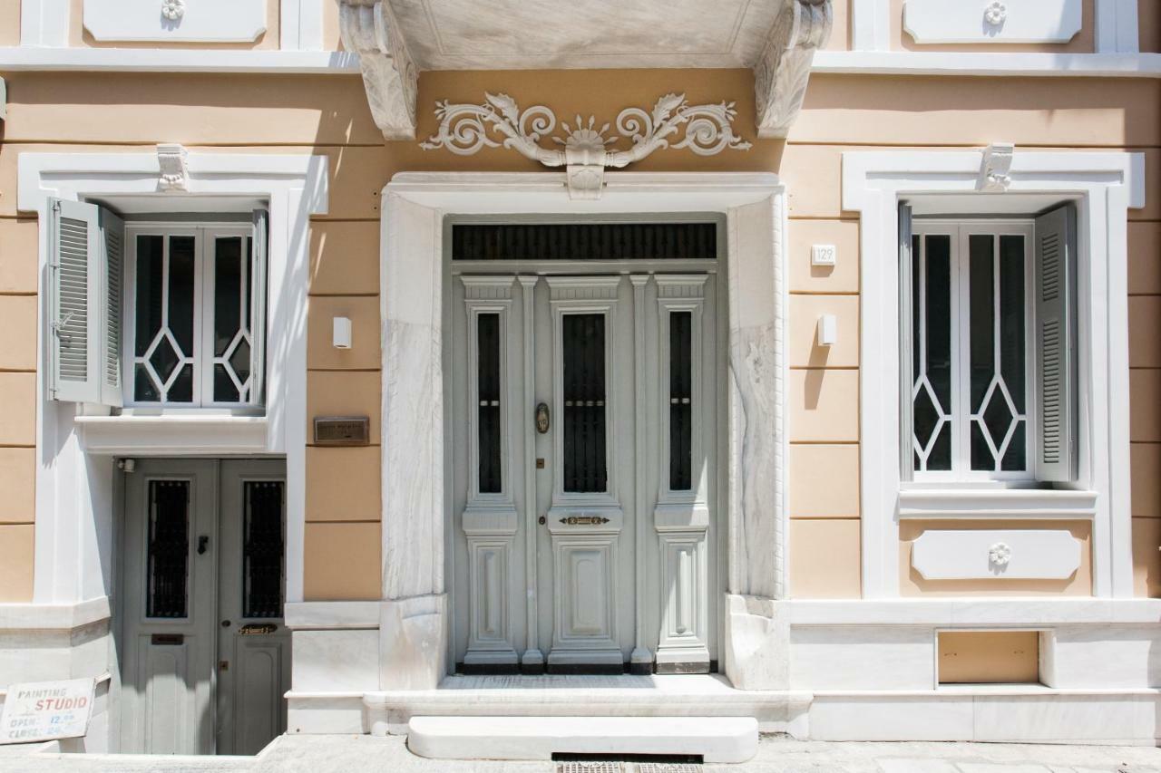 Step One | Luxury Suites Right In The Heart Of Acropolis Next To Metro Station أثينا المظهر الخارجي الصورة